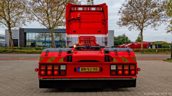 20251019-Tom-Holding-00163